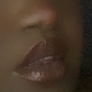 Meet your Posher, Yasmine